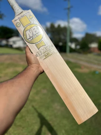 mb malik umz 60th anniversary cricket bat