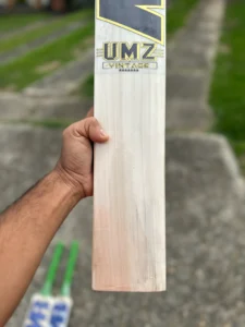 MB Malik UMZ Vintage 5 Star English Willow Cricket Bat - Laminated - Image 3