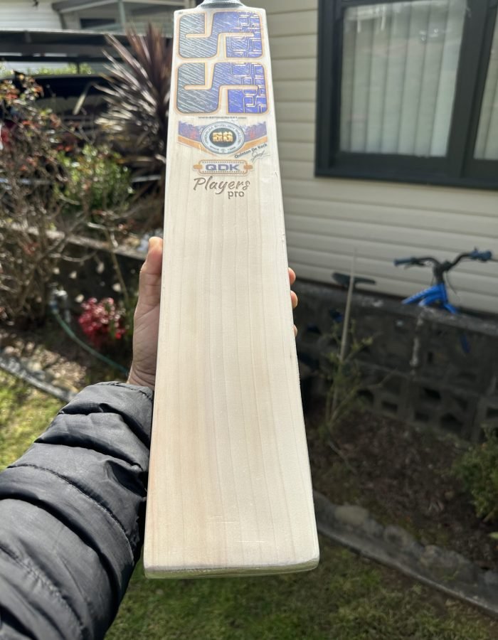 SS TON Players Pro Quinton De Kock SH English Willow Cricket Bat 2.9
